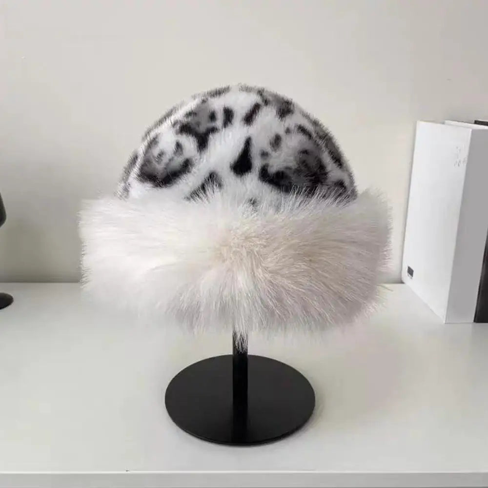 Retro Leopard Print Plush Cat Ear Beanie – Thick Warm Fur Hat for Women, Windproof & Fluffy Winter Snow Cap