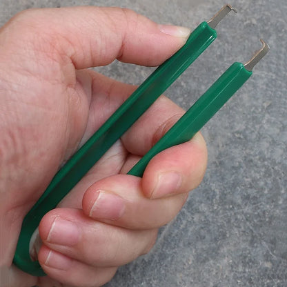 Car Fuse Puller Tool - Mini Plastic and Metal Fuse Extractor for Auto, Van and Vehicle Fuse Removal