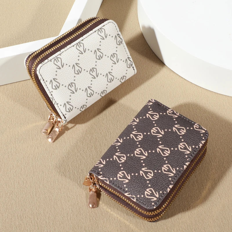 Chic Vintage Women's Zippered Card Holder Wallet - Secure Multi-Card Slots, Fashionable Faux Leather with Coin Purse