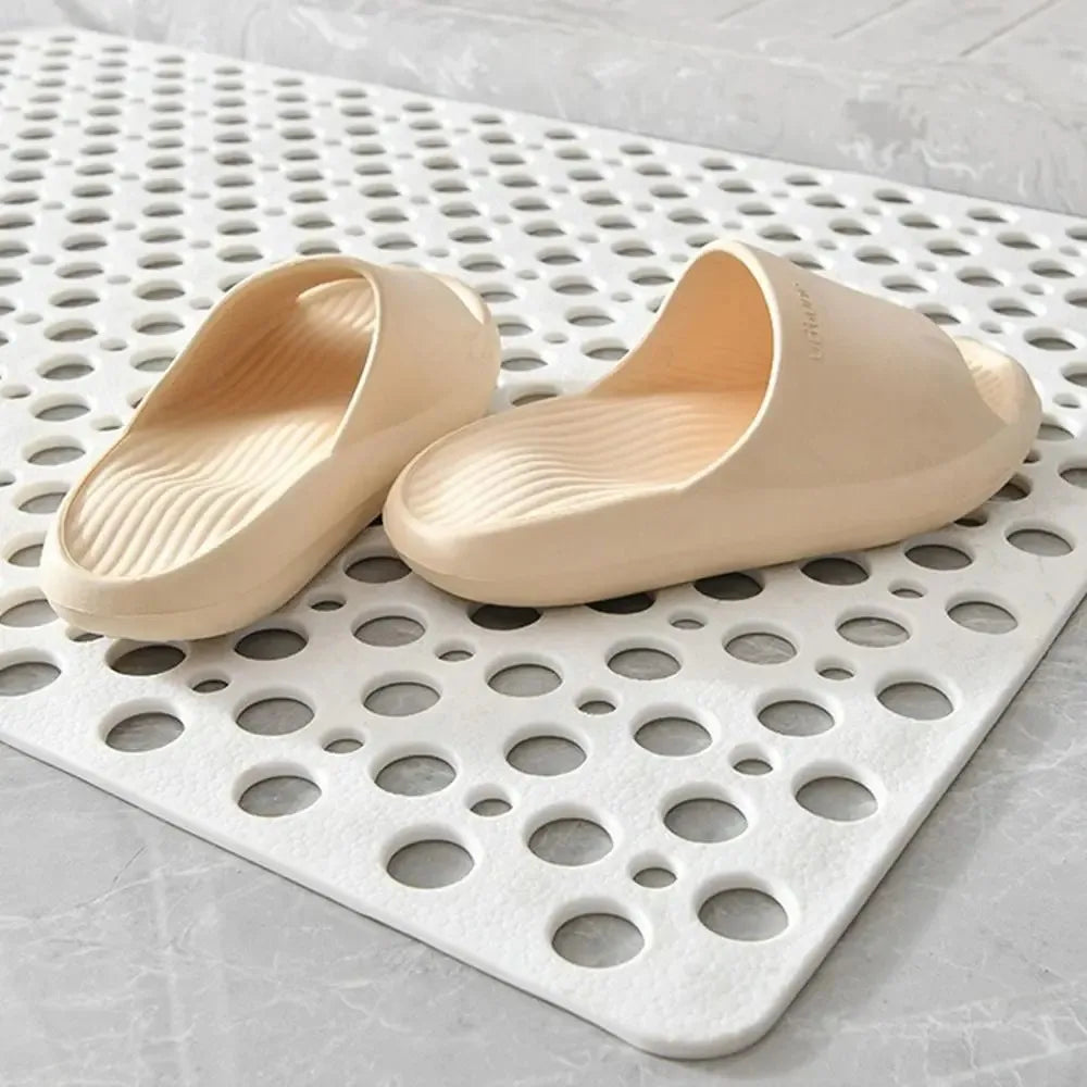 Non-Slip Bath Mat with Drain Holes – Easy Clean Bathtub Mat with Suction Cups for Bathroom Safety