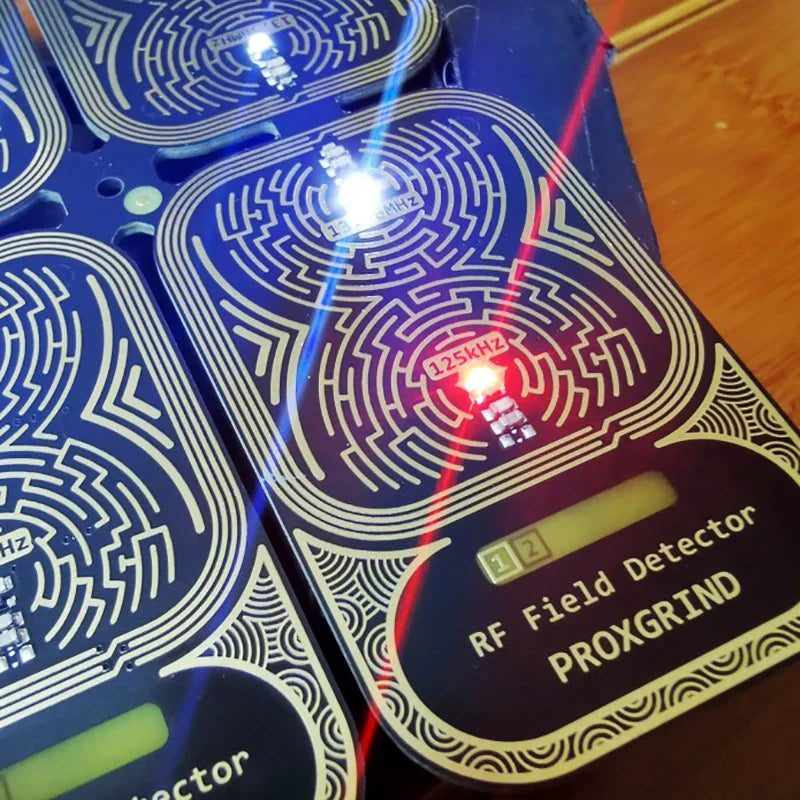 Tiny Frequency Detection Card, Proxgrind RFID Field Detector Keychain, Mobile Phone Pendant for IC/ID Access Control Readhead Testing