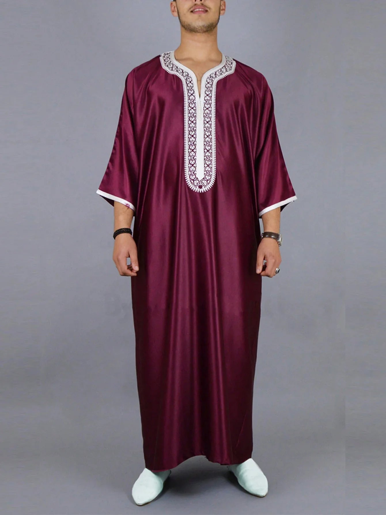 Moroccan Green Men’s Arab Robe - Traditional Embroidered Islamic Casual Clothing for Elegant Style