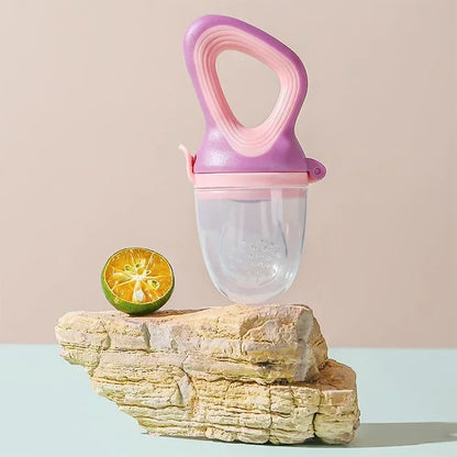 Silicone Baby Fruit Feeder with Cover - Fresh Food Nibbler Teething Pacifier for Baby Feeding