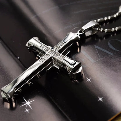 2024 Men’s Crystal Jesus Cross Pendant Necklace – Stainless Steel Zirconia Cross Jewelry in Gold, Black & Blue Color Options