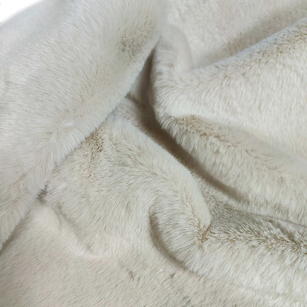 Sewbato Super Soft Artificial Rabbit Fur Fabric – 50x50cm Plush DIY Garment & Craft Material