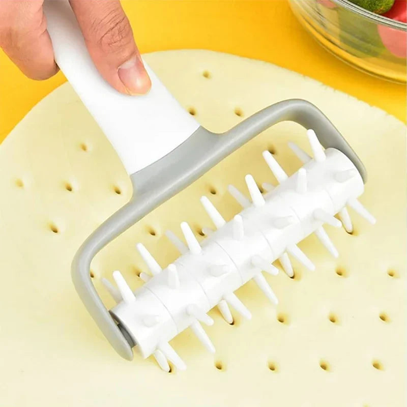 Multi-Functional Pizza Dough Needle Puncher – Bread & Pastry Dough Aerator Baking Tool for Home Kitchen Use