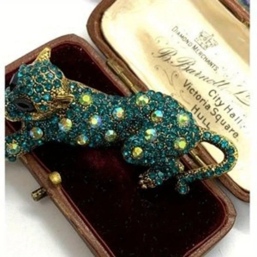 Baroque Leopard Brooch Pin - Luxury Unisex Jewelry Accessory for Wedding Holiday Party Gifts & Costume Decor