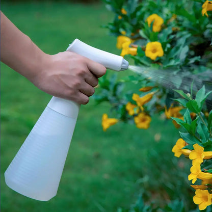 XiaodaElectric Watering Can – 550/900ml with Two Spray Modes, C-Port Charging, Adjustable Sprinkler for Gardening & Cleaning