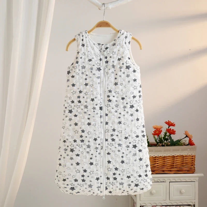 Baby Sleeping Bag - Warm Velvet Sleeveless Newborn Sleep Sack for Autumn & Winter Anti-Kick Comfort