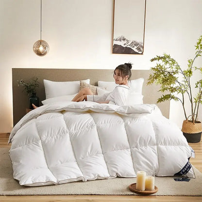 95% White Goose Down Quilt – Winter Cotton, Thick & Lightweight, High-Quality Breathable Household Bedding