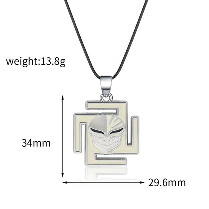 Bleach Ichigo Kurosaki Keychain Necklace - Anime Cosplay Pendant Charm for Men & Women Backpack Jewelry Gift