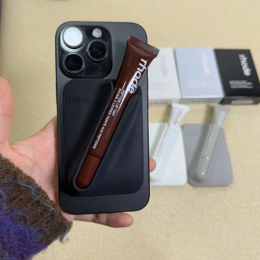 Magnetic Snap-On Lip Gloss Phone Case - MagSafe-Compatible Lipstick Holder for Mobile Phones
