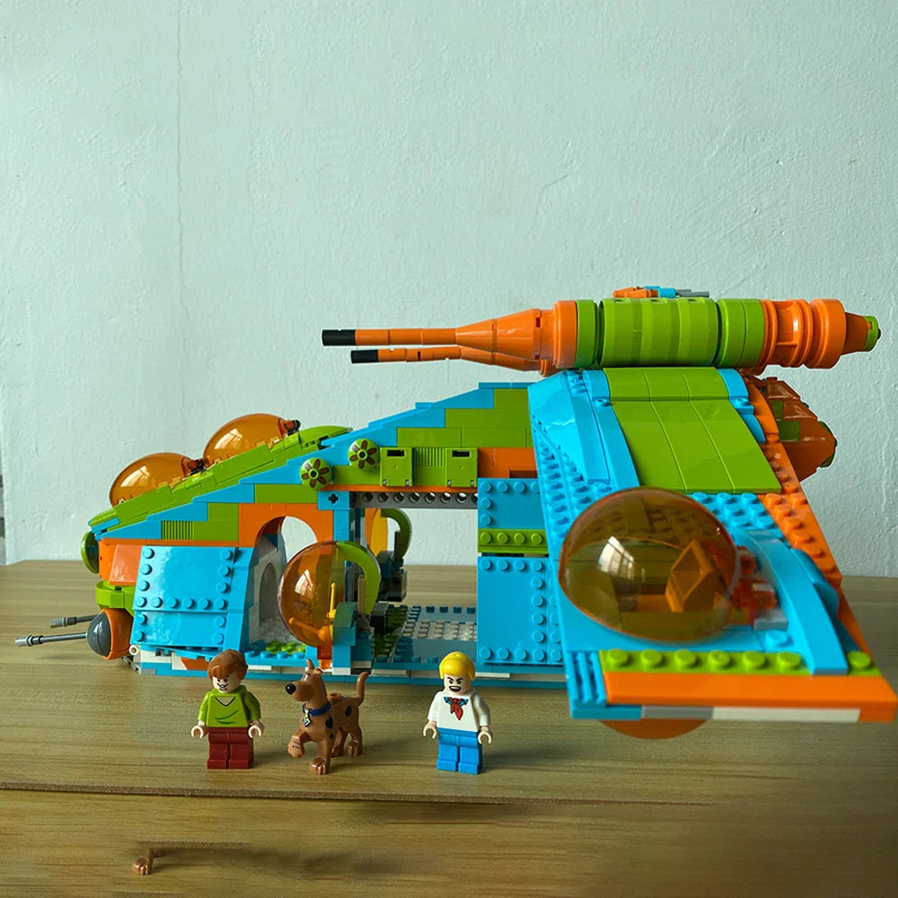 1116PCS MOC Space Patrol Dogs Building Blocks – Clone Wars Coruscant Guard Gunship Toy for Kids & Party