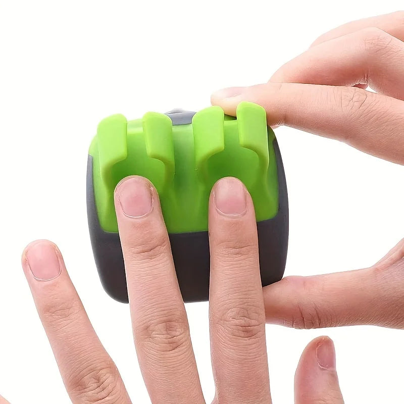 Stainless Steel Handheld Vegetable Peeler — Comfortable Rubber Finger Grip Palm Peeler for Carrots and More