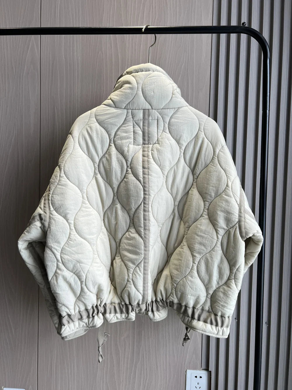 2024 ETJ Quilted Women's Coat – Beige Drawstring High Neck Jacket with Ties & Pockets