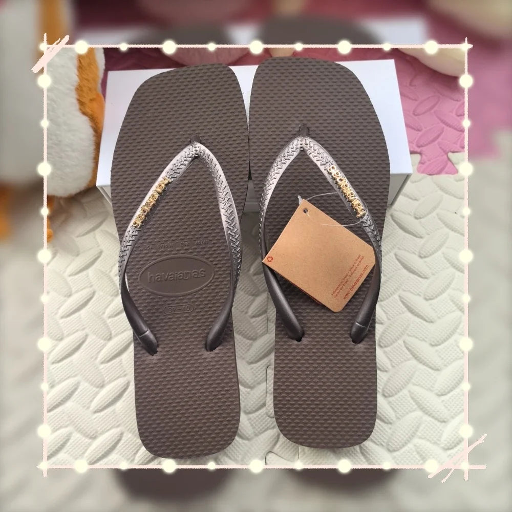 Women's Summer Flip Flops 2026 - Fashion Outdoor Beach Travel Slippers for Comfortable Everyday Wear