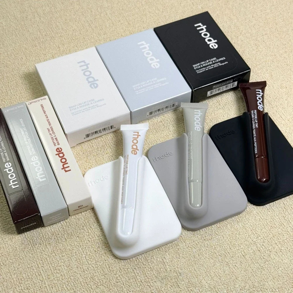 Magnetic Snap-On Lip Gloss Phone Case - MagSafe-Compatible Lipstick Holder for Mobile Phones