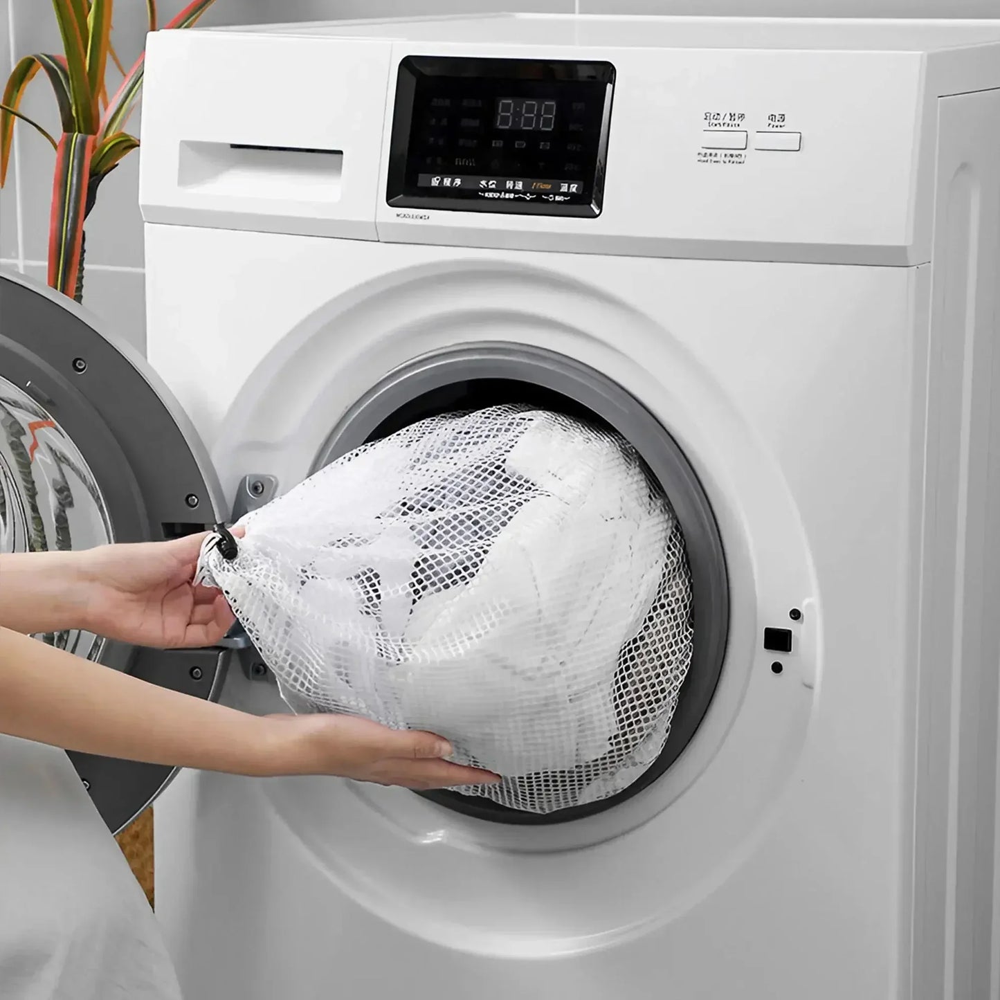 Large Drawstring Laundry Bag - Durable Mesh Washing Net for Clothes, Jeans, Blankets & Bedding
