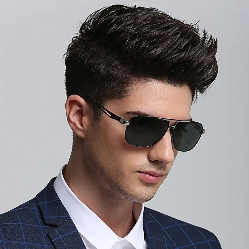New Square Photochromic Polarized Sunglasses: Men's Color Changing Sun Glasses Chameleon Anti-Glare Driving Oculos De Sol