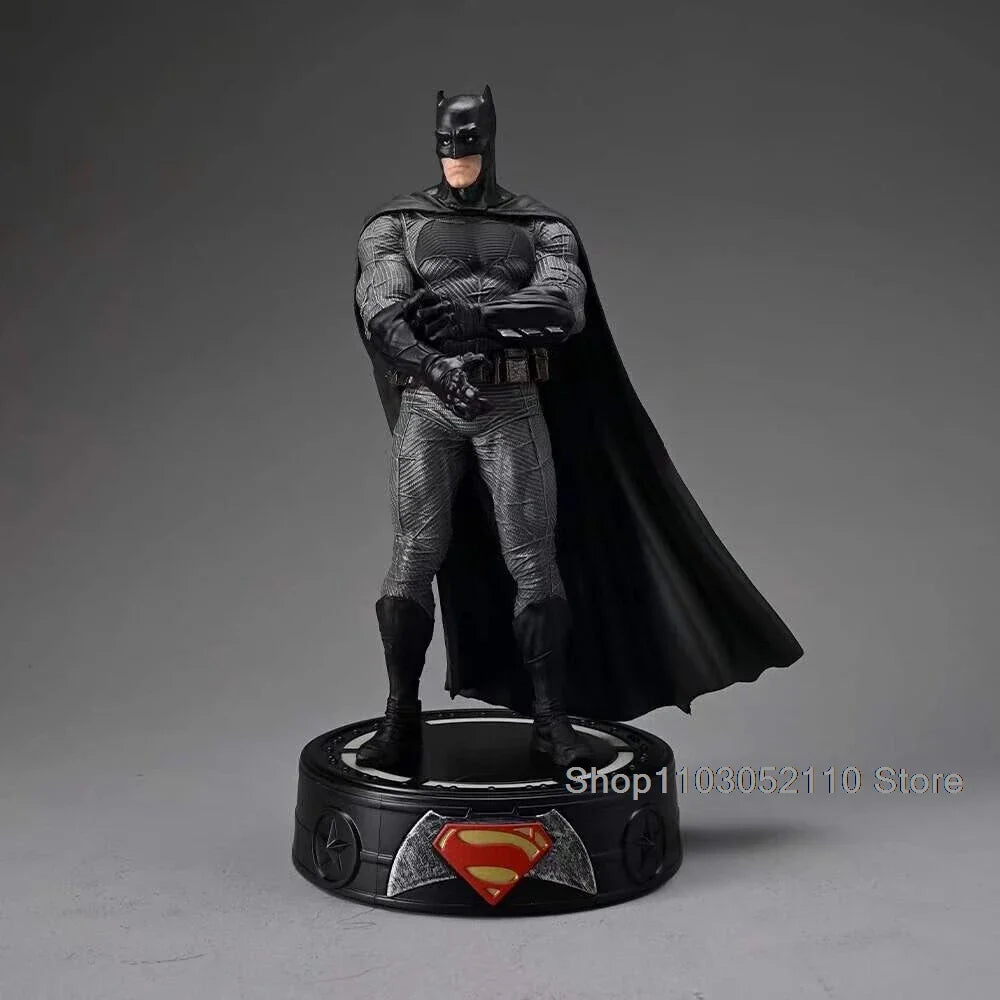LED Justice League Superheroes Figures – Batman, Wonder Woman, Superman 20cm Collectible Model Toy, Birthday Gift