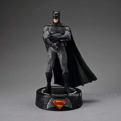 LED Justice League Superheroes Figures – Batman, Wonder Woman, Superman 20cm Collectible Model Toy, Birthday Gift