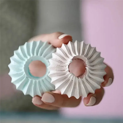 2PCS Large Stainless Steel Icing Nozzles – Cake Decorating Tips for Cakes, Cupcakes & Cookies