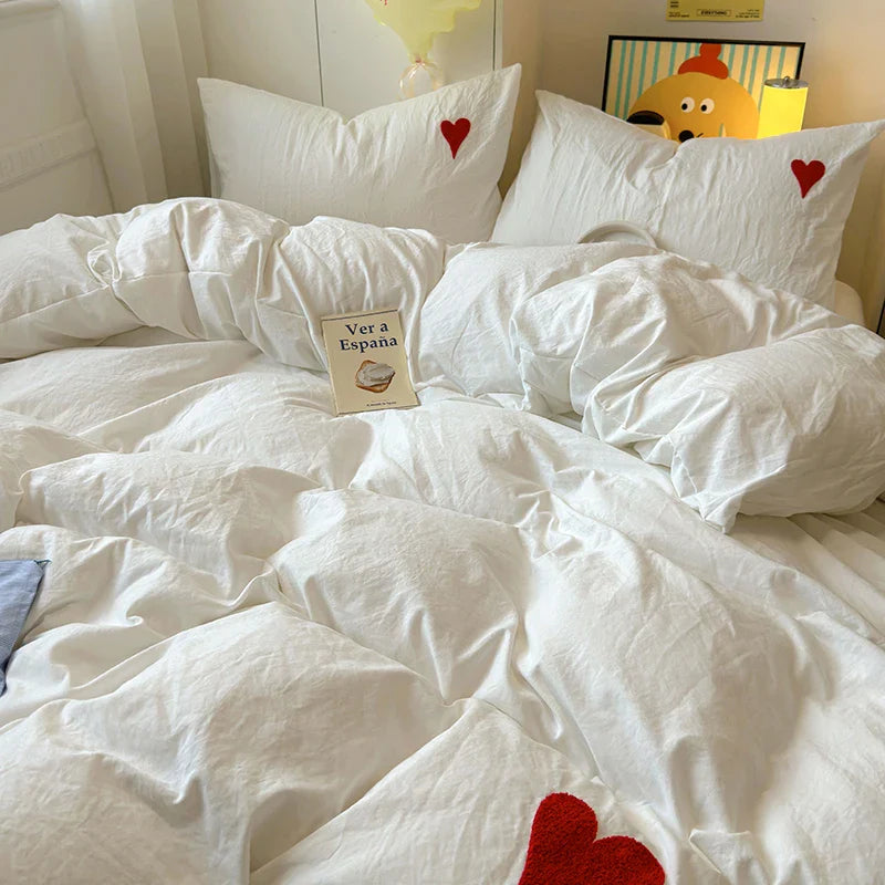 Cool Black Duvet Cover Set – Nordic Embroidered Heart Luxury Bedding, 4-Piece Set for Girls