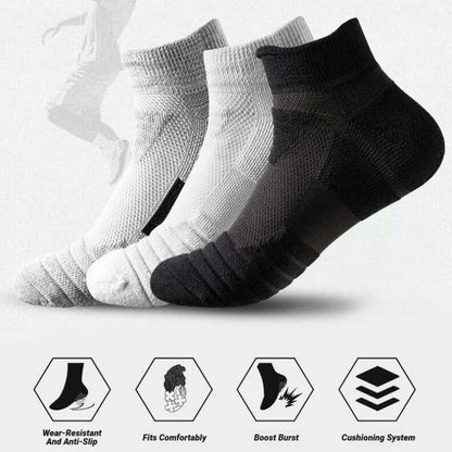 3 Pairs Men's Anti-Slip Football Socks - Breathable Soccer Basketball Sports Socks for Running & Hiking 39-45