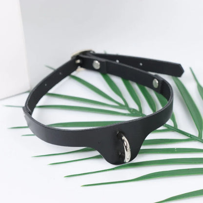 UYEE Harajuku PU Leather Punk Choker Necklace – Gothic Y2K Style Adjustable Collar Belt Pendant Jewelry for Men & Women