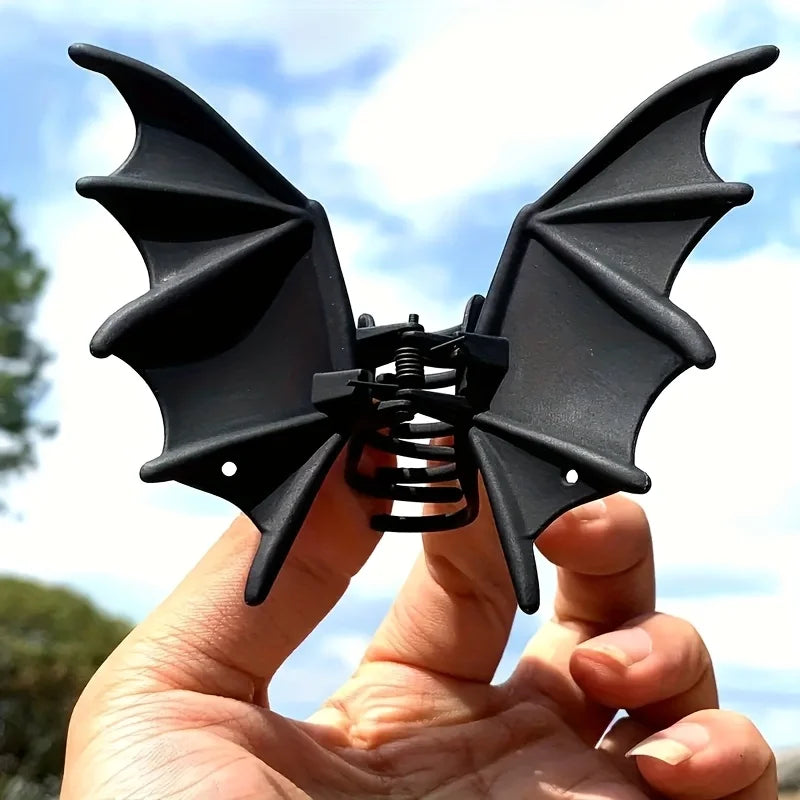 Gothic Bat Hair Clip - Matte Black Punk Halloween Hairpin for Women