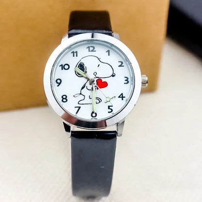 Cute Snoopy Kids Quartz Watch — Kawaii Anime Wristwatch with Colorful Luminous Hands, Fashionable Gift for Boys
