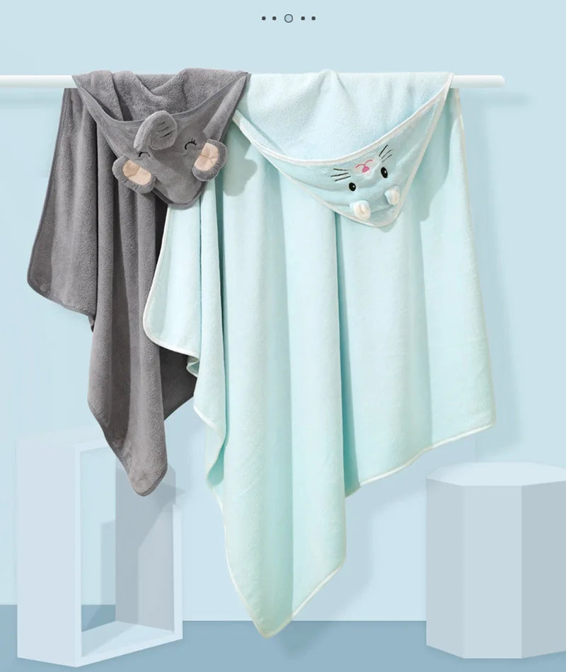0-3 Years Unisex Baby Bathrobe – Flannel Hooded Cape, Cartoon Design, Newborn Shower Gift, Swaddling Bath Towel for Boys & Girls