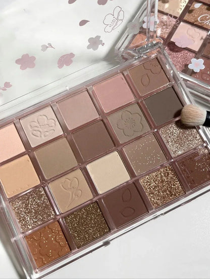 20-Color Matte Eyeshadow Palette – Long-Lasting Korean Makeup for Women’s Eye Cosmetics