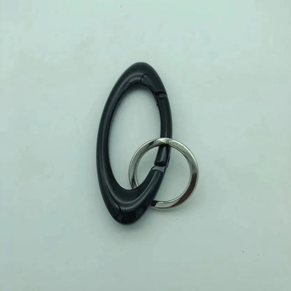 Twisted Metal Carabiner Keychain – Multifunctional Gothic Key Ring for Backpack & Waist Hanging Decor