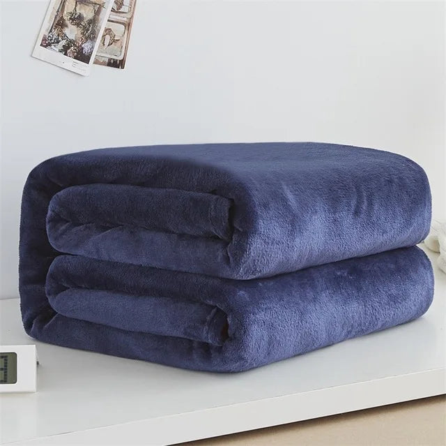 230GSM Coral Fleece Blanket – Soft Warm Flannel Bedspread & Sofa Cover in Blue & Pink