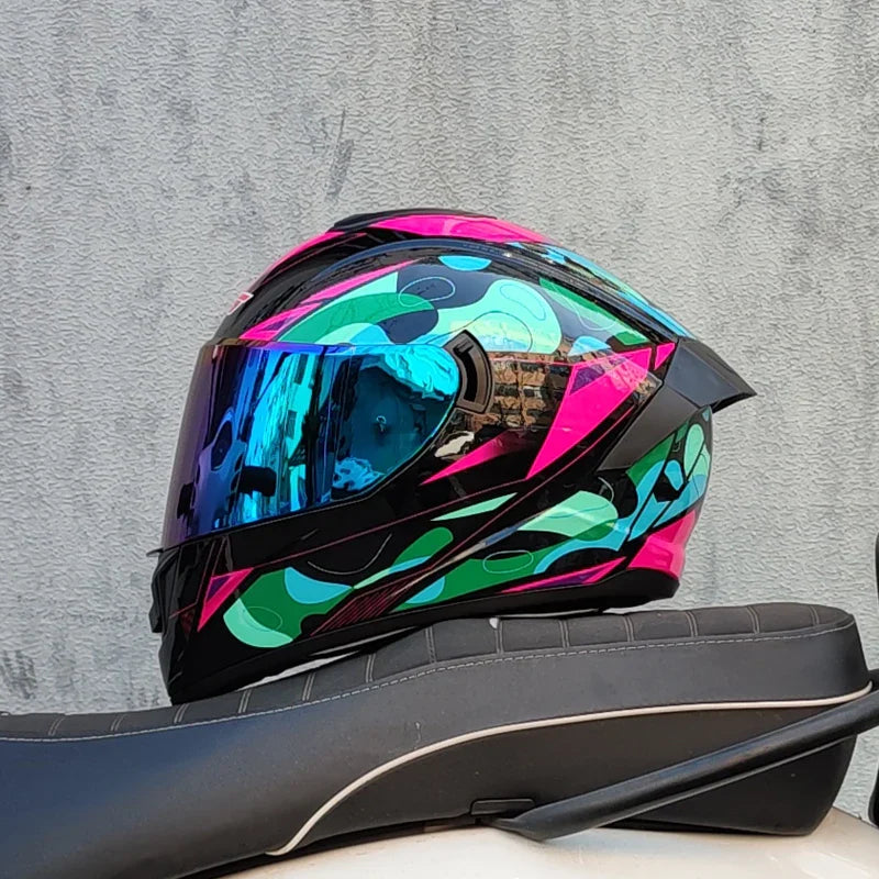 Full-Face Motorcycle Helmet — Winter Warm Double Visor Racing & Sports Motorbike Helmet