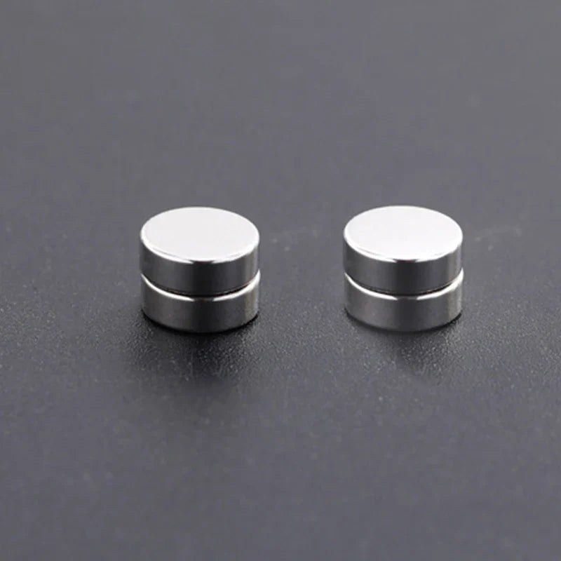 Crystal Strong Magnetic Ear Stud Clip Earrings - Punk Round Zircon Non-Piercing Earrings for Men & Women