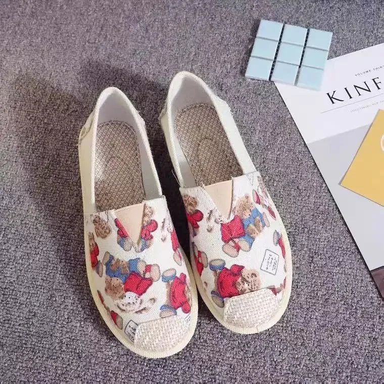 Women’s Breathable Mesh Slip-On Flats - Lightweight Casual Printed Fisherman Shoes for Everyday Fashion
