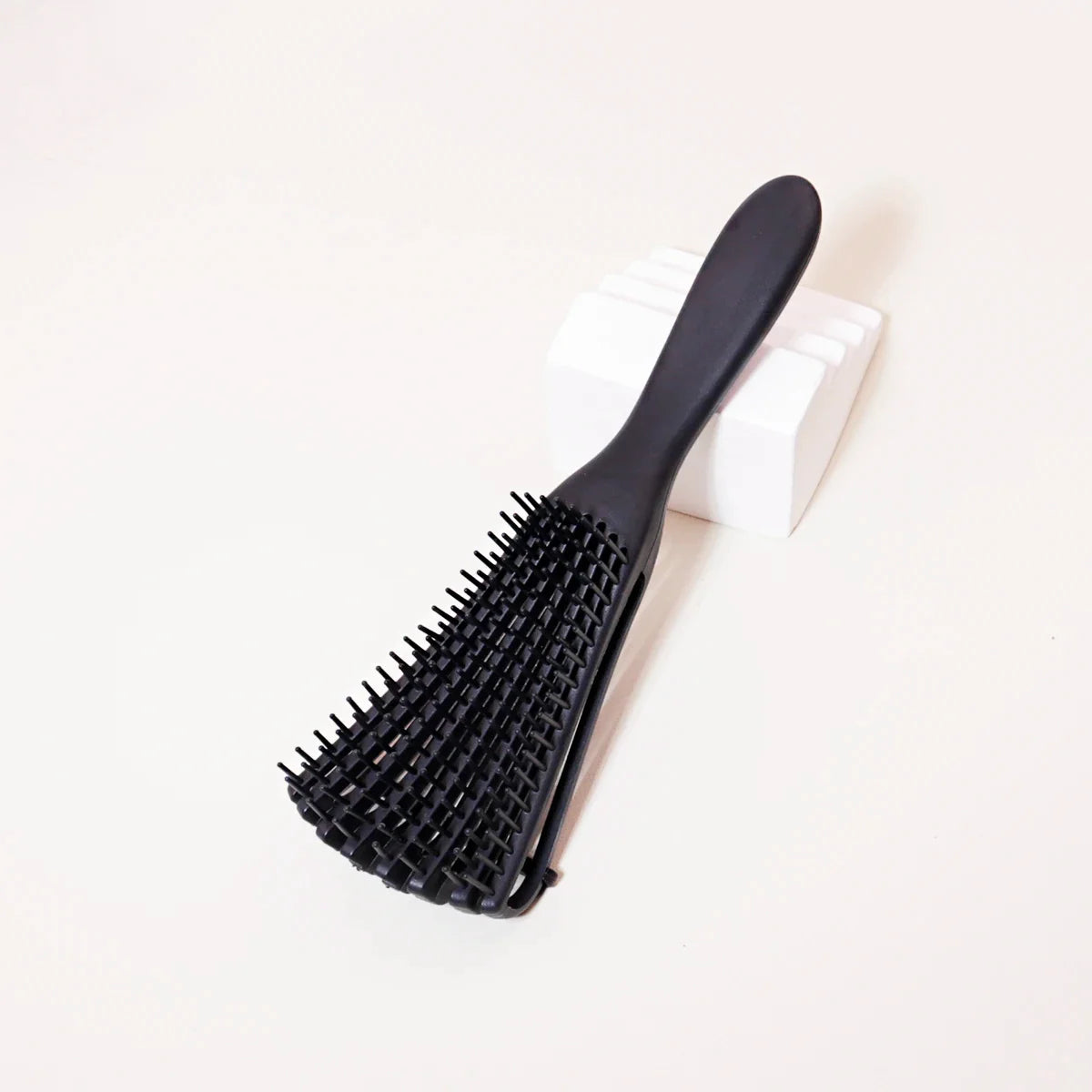Scalp Massage Hair Brush - Anti-Static Detangling Curl Brush for Salon Styling & Wigs