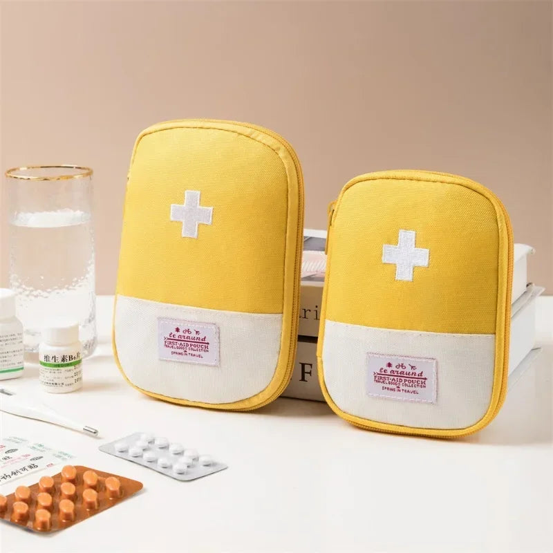 Portable Medicine Bag – Cute First Aid Kit Organizer, Medical Emergency Kits for Outdoor Travel & Household Pill Storage