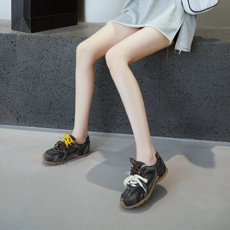 AIYUQI Women’s Sneakers 2025 — Non-Slip Leather Running & Training Shoes, Flat Large-Size Sports Shoes