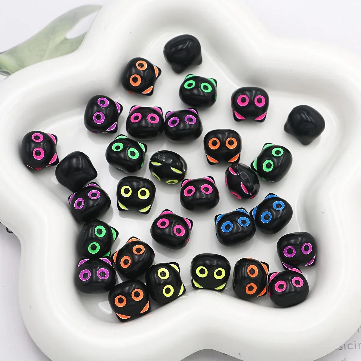 30pcs Cat Head Beads - Cute Animal Loose Beads for DIY Jewelry Making Earrings Necklace Bracelet Keychain Accessories