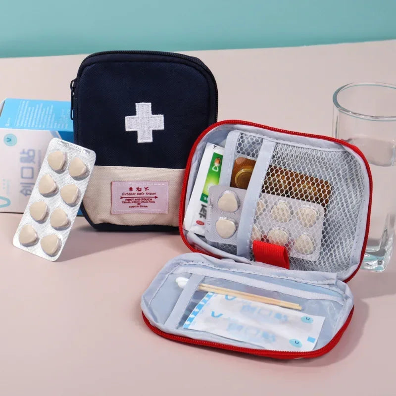 Portable Medicine Bag – Cute First Aid Kit Organizer, Medical Emergency Kits for Outdoor Travel & Household Pill Storage