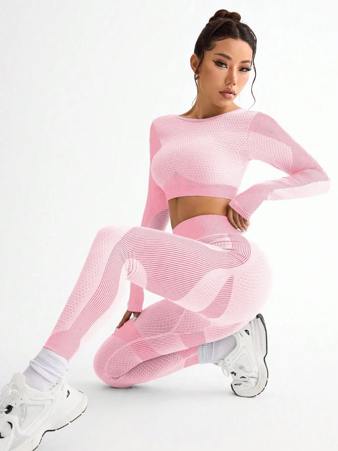 2PCS Women’s Seamless Yoga & Fitness Set – Breathable Tight Running Sports Outfit