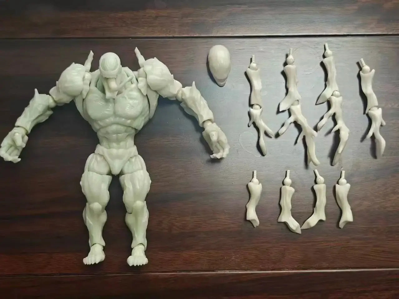 Amazing Yamaguchi Venom Action Figure - Invisible Color & Solid Color Collectible Toy Gift