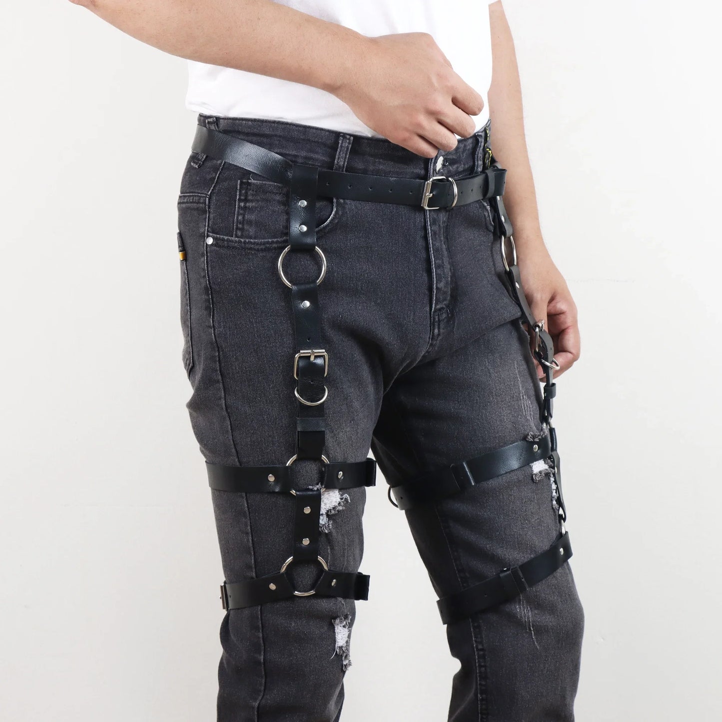 Men's Punk Leather Thigh Harness - Garter Belt with Adjustable Leg Rings for Gothic Fashion