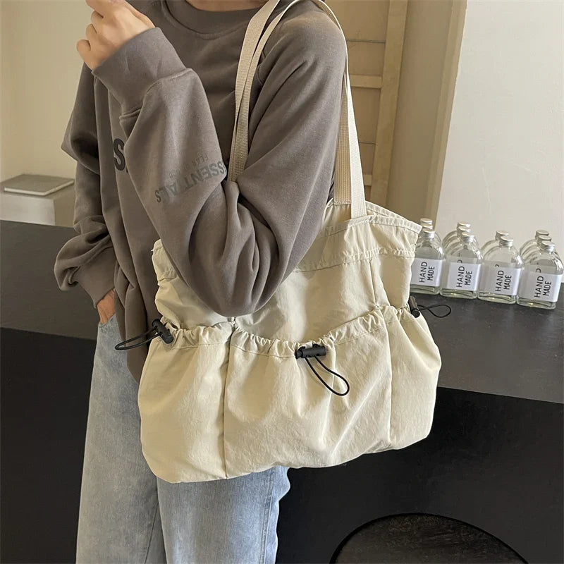 Large Capacity Tote Bag – Fashion Canvas Shoulder Bag for Work, Commuting, and Everyday Use