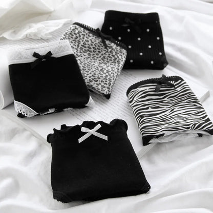 3 Pcs Women’s Cotton Panties Set - Seamless Soft Mid-Waist Black Briefs Skin-Friendly Female Lingerie Underwear