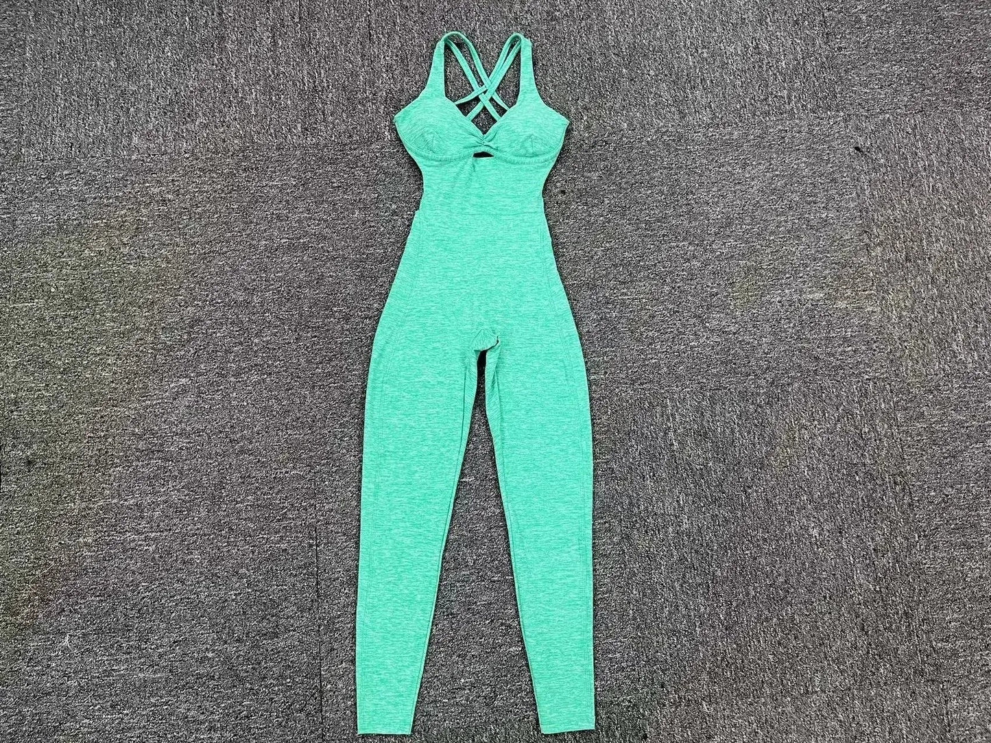 Women’s Black Sporty Jumpsuit – 2025 Workout Yoga Gym Set with Push-Up Fitness Overalls