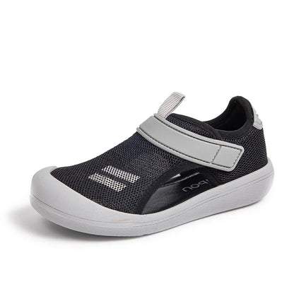 Kids’ Breathable Sport Sandals – Lightweight Summer Beach Shoes, Closed-Toe Casual Sandals for Boys & Girls